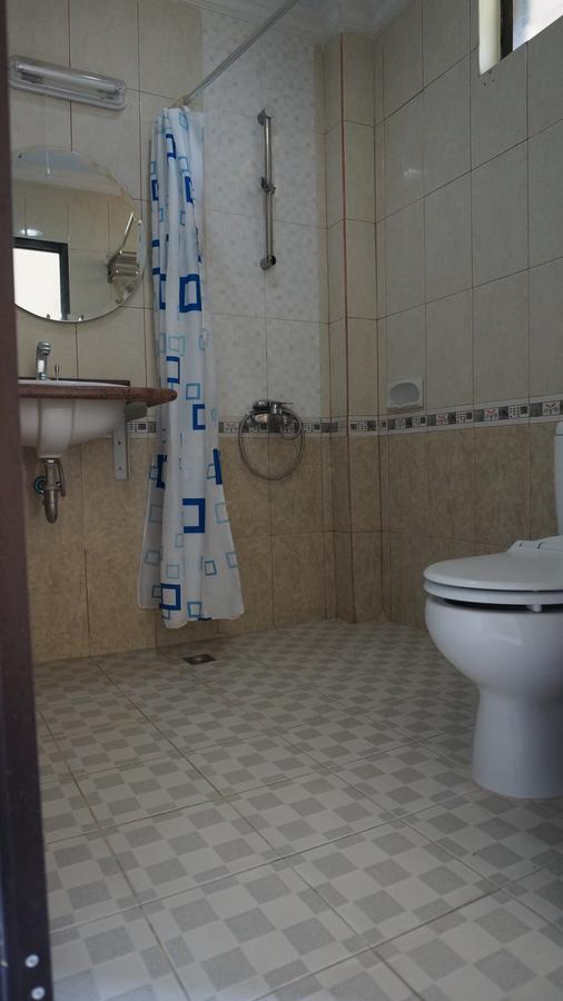 Hotel Surya Indah Batu Malang Екстериор снимка